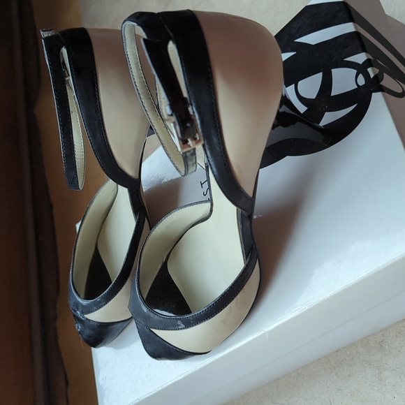Nine West heels - Picture 4 of 4